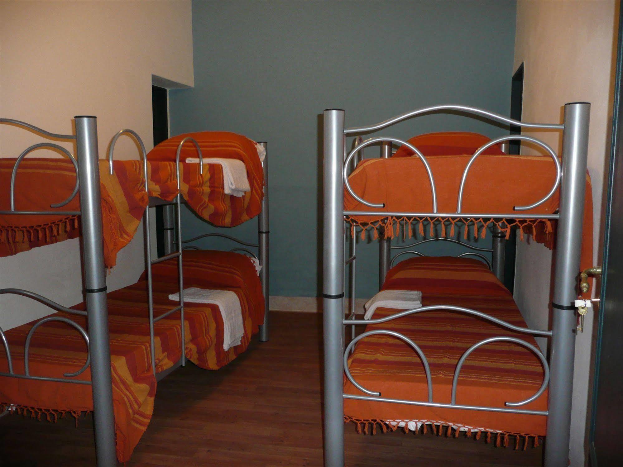 Hostel Sol De Oro